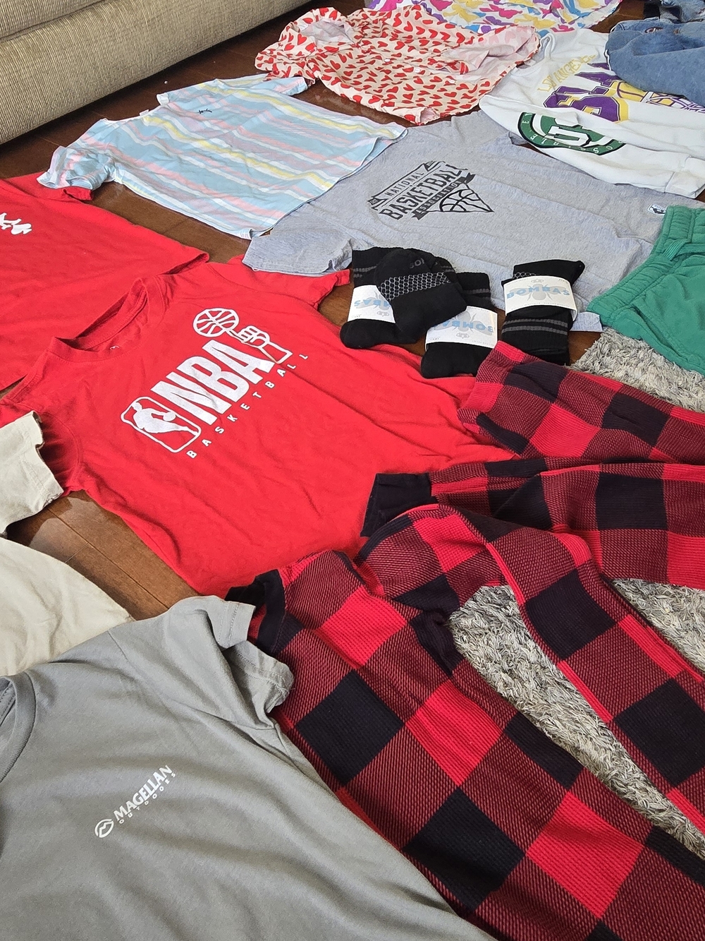 26 PC BOYS 10/12 LOT